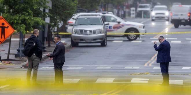 5870485433773835990 121