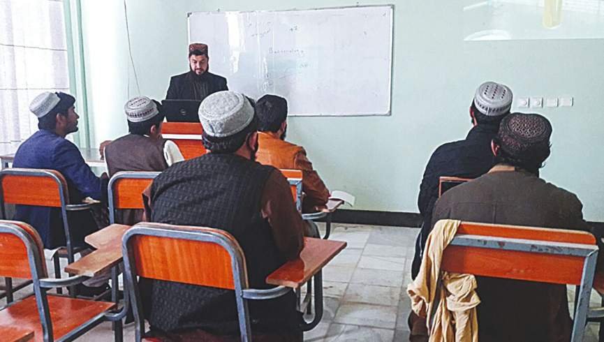 طالبان ۱۸ مضمون دانشگاهی را حذف و تدریس ۶۶ مضمون دیگر را مشروط کردند 1 n00185372 b