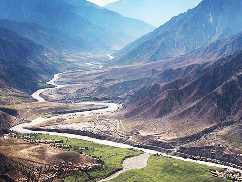 بند کنر؛ میان دفاع از حقآبه افغانستان و نمایش قدرت سیاسی طالبان 20 بند کنر؛ حق مسلم افغانستان یا بازی خطرناک طالبان با آب و سیاست؟