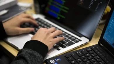 A participant at the Seccon 2016 hackers