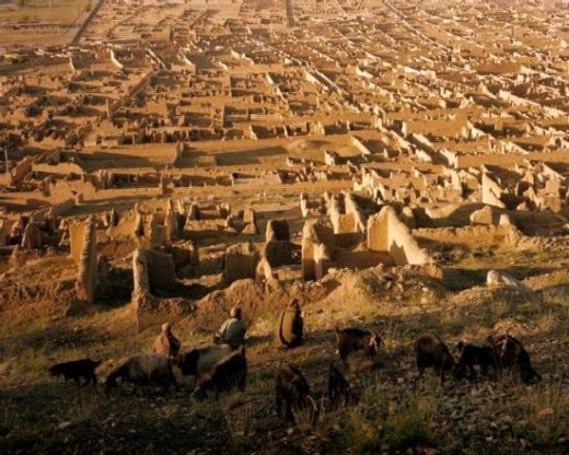 گشودن جعبه سیاه افشار و واکاوی عوامل این حادثه تاریخی 1 afsharaiea 25c7d