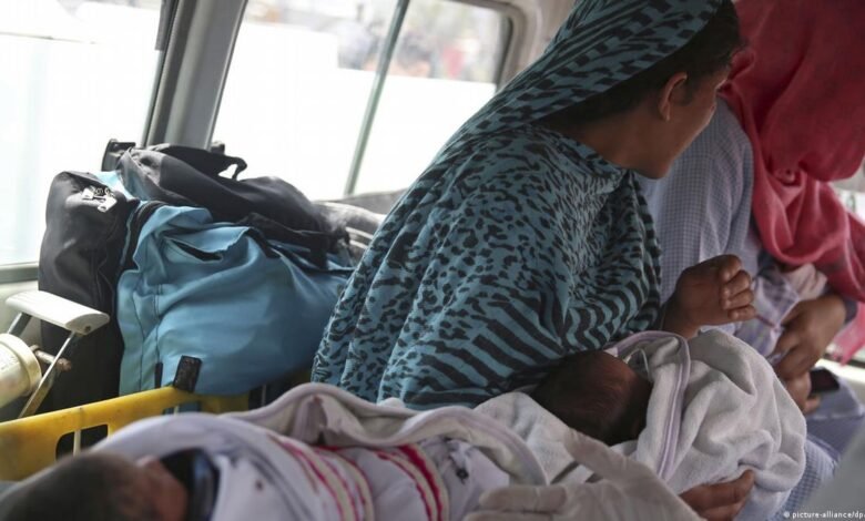 هشدار درباره وضعیت مادران در روستاهای افغانستان؛ زایمان در خانه بهجای شفاخانه 2 53414599 605