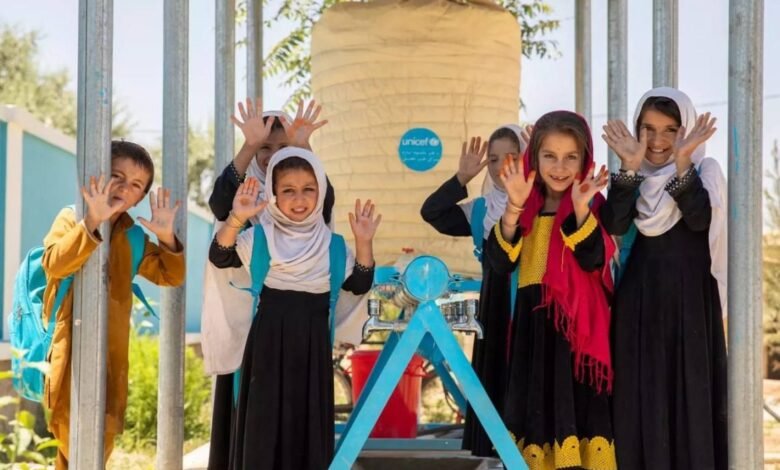هشدار یونیسف: یکسوم مکاتب افغانستان آب آشامیدنی سالم ندارند 1 photo 2026 03 23 16 33 42