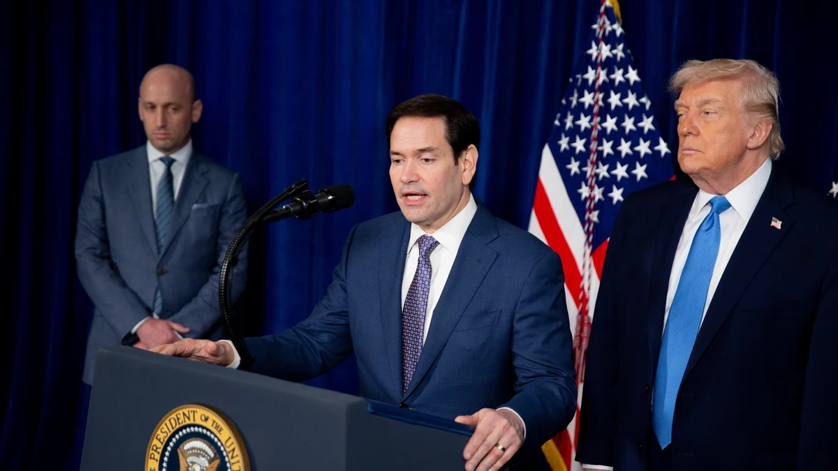secretario estado eeuu marco rubio junto presidente donald trump 96