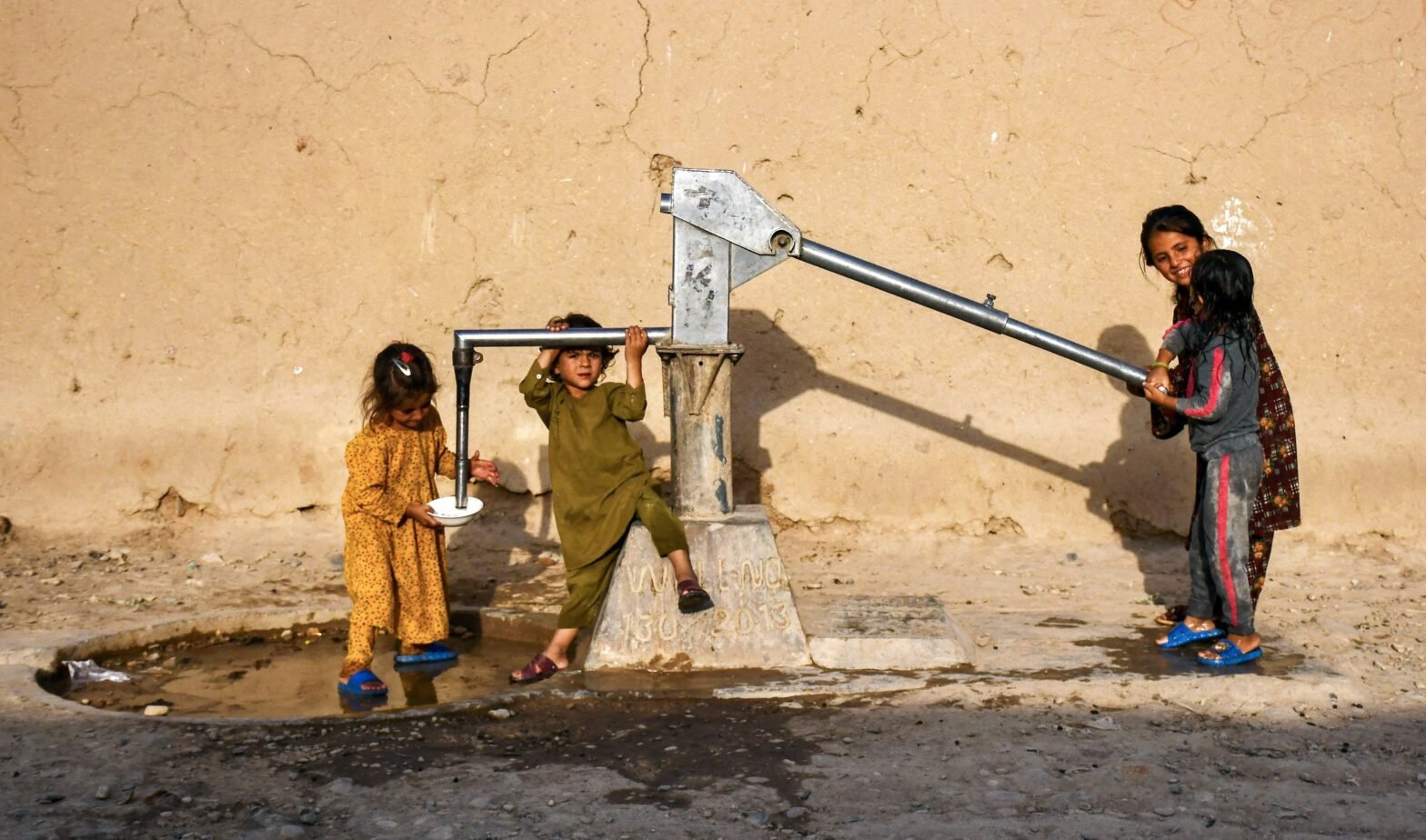 AFP 20240831 36EZ98W v3 HighRes TopshotAfghanistanEnvironmentChildren 1568x924 1
